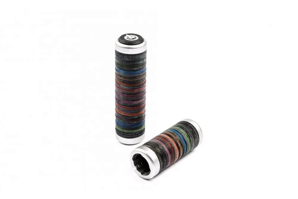 MANSOANE PIELE PEGAS G-311 COLOR, 33MM, 125MM(S)/90MM(D), LOGO LASER, INEL BLOCARE, EMBLEMA PEGAS METALICA