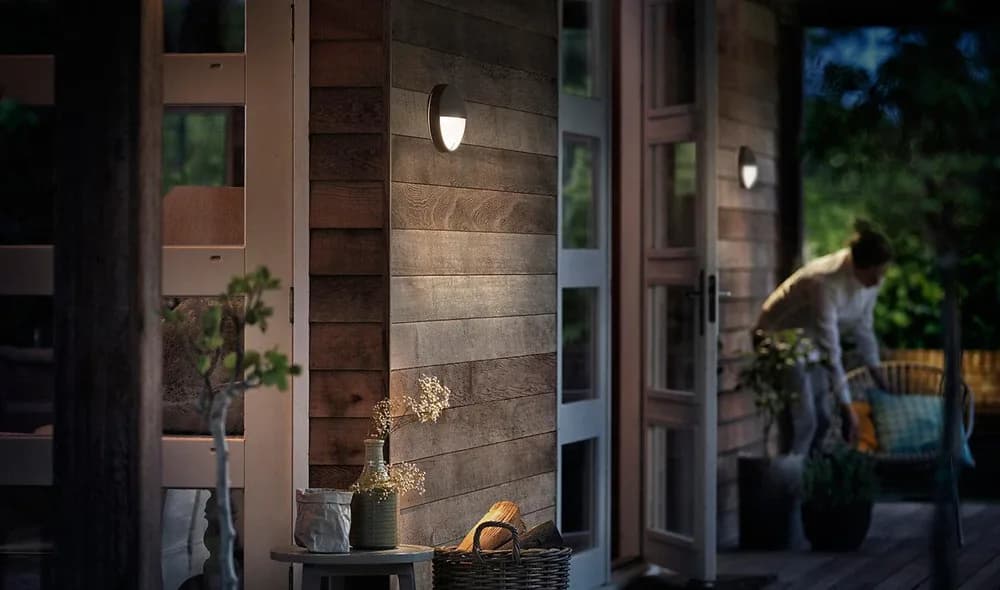 Aplica LED pentru exterior cu senzor de miscare Philips Capricorn,6W(47W), 600 lm, lumina calda (2700K), IP44, 78x214mm, Antracit — miniatură