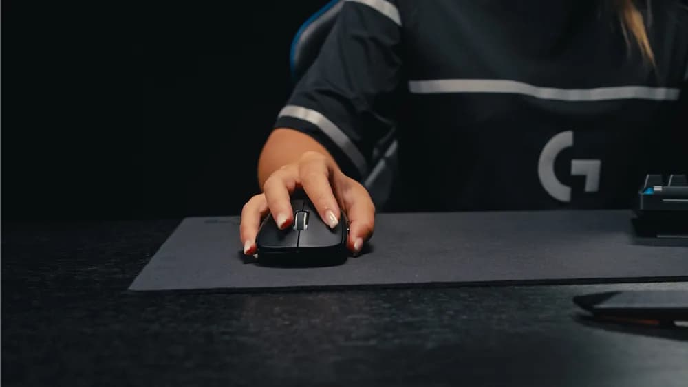 LOGITECH PRO X SUPERLIGHT 2 SE - RED "910-007551" — miniatură