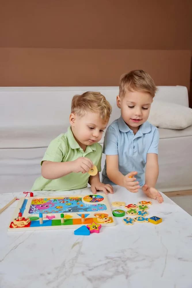 PLACA DE SORTARE MERGEM LA PESCUIT, LEMN — miniatură
