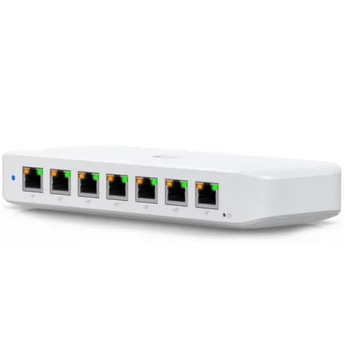 UBIQUITI 8 PORT GBE SWITC USW-ULTRA, dimensiuni: 203 x 76 x 33 mm, Greutate: 320g, Interfata: 8 x 10/100/1000Mbps, 7 porturi POE, Capacitate Switch: 16Gbps, Buget POE 42W.