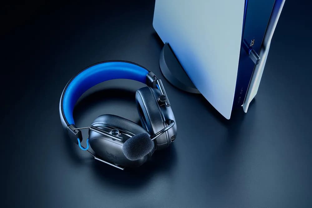 Casti wireless Razer Blackshark V3 X Hyperspeed for Playstation, microfon uni-directional, izolare fonică activă, sistem sunet 7.1, frecventa 20 - 28000, autonomie 70 ore, negru — miniatură