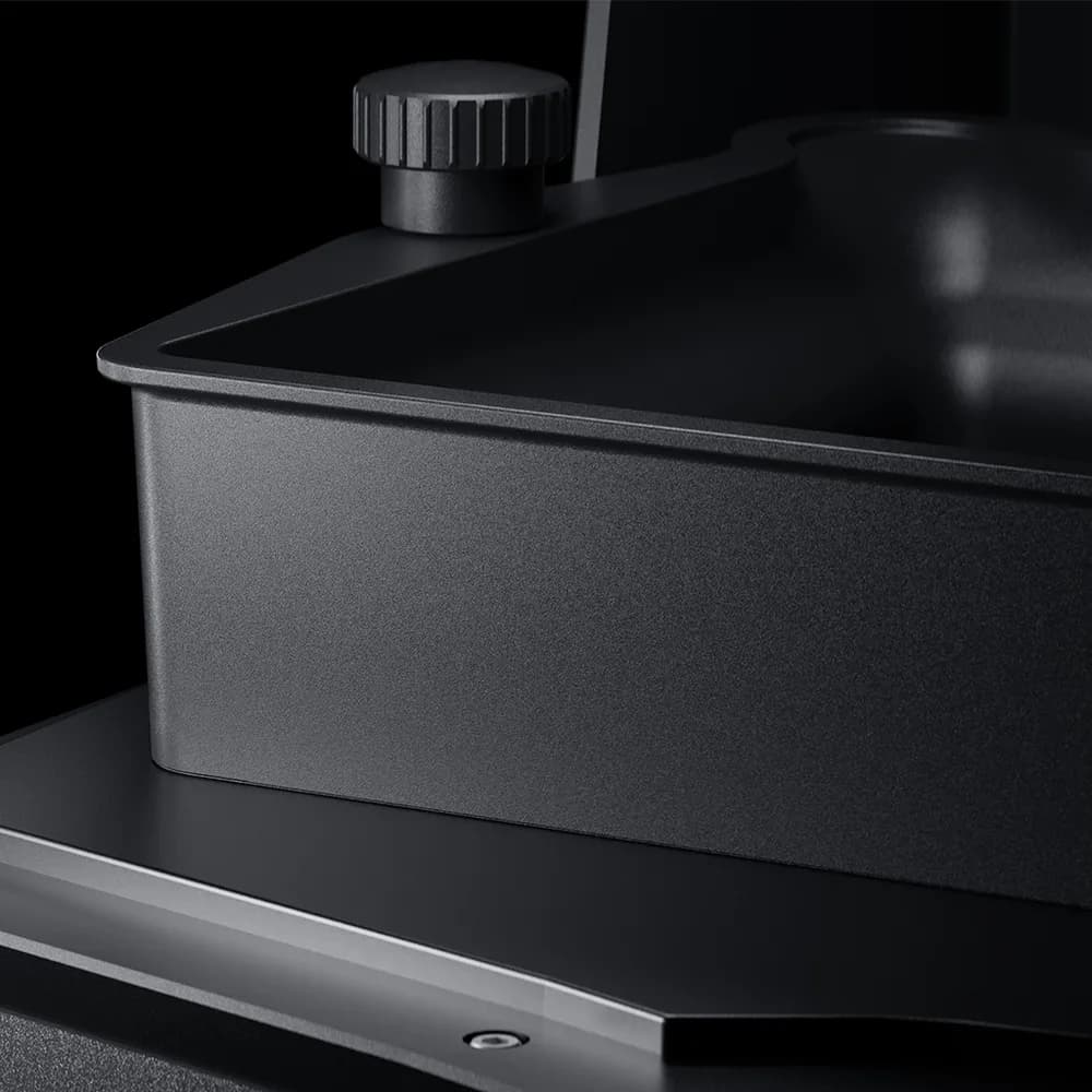 Imprimantă 3D cu rășină Elegoo Saturn 4 — miniatură