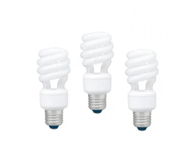 SET 3 becuri fluorescent Panasonic, soclu E27, putere 22W, forma spirala, lumina alb calda, alimentare 220 - 240 V, "EFD22E27HD3E-3"