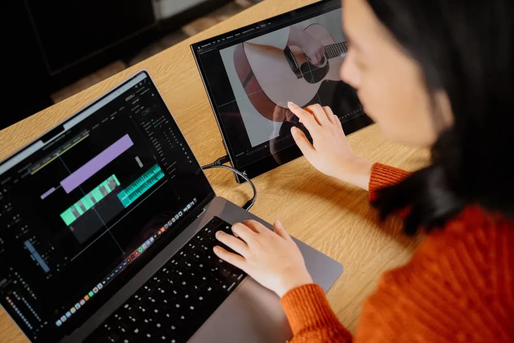 Monitor tactil portabil Verbatim 17.3", 4K, Metalic, "32239" — miniatură