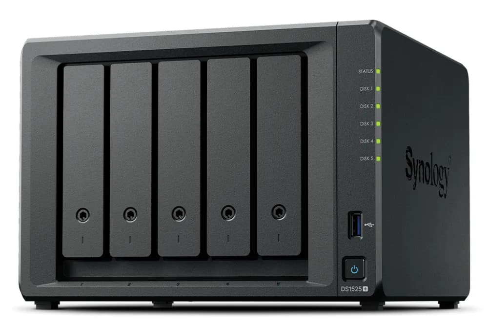 Synology DiskStation DS1525+, 5-Bay, AMD Ryzen V1500B 2.2GHz, 8GB DDR4 ECC, max 32GB, SATA & M.2 NVMe, 2x2.5GbE, USB 3.2, PCIe, max 108TB, RAID, Hot Swap, Negru "DS1525+"