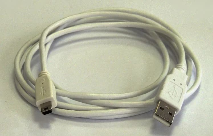 Cablu USB-USBmini rezistent la frig (lungime 1,95 metri). Poate fi utilizat cu: MGEN, Canon EOS etc.