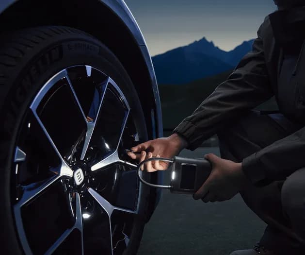 Xiaomi Portable Electric Air Compressor 2 PRO — miniatură