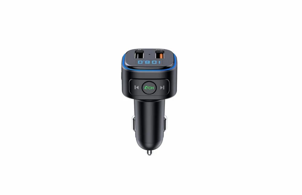 Modulator FM Serioux ABFM46, Bluetooth 5.0 , raza actiune de până la 5 m, voltaj intrare: 1x DC 12V/24V, 2 porturi USB: 1 X USB QC3.0 1 x USB audio (pana la 32 GB), format muzica: MP3/WMA/WAV, frecvența FM: 87.5MHz - 108.0MHZ , microfon incorporat, functii:răspunde/respinge/handsfree/reapelare