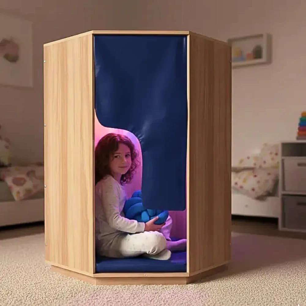 Cort din lemn capitonat cu iluminare ambientala — miniatură