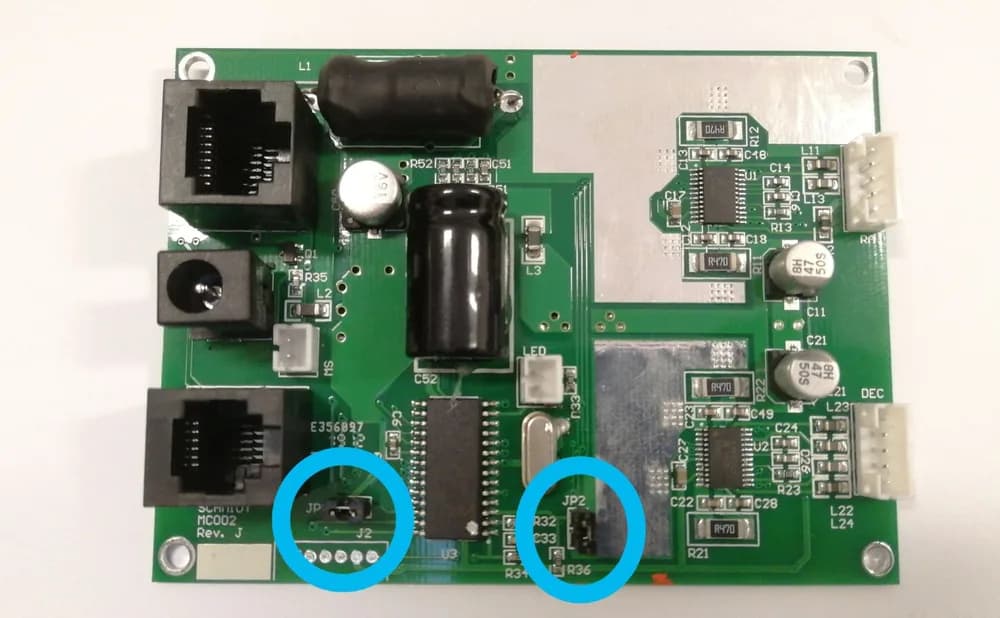 Electronică de control al motorului MC002, versiune fără USB (jumper JP1 și JP2 pentru EQ3 PRO GOTO / fără jumper pentru EQM-35 PRO GOTO / jumper JP2