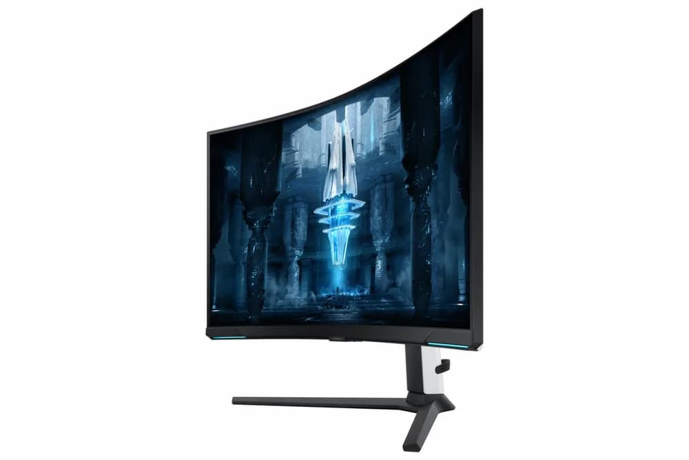 Monitor Samsung 32" LS32BG850NPXEN — miniatură