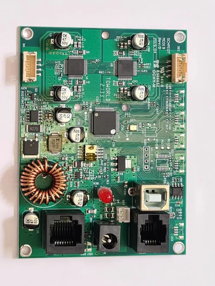 Electronică de control al motorului MC019 cu port USB (pentru mecanismele EQ3 PRO GOTO, EQM-35 PRO GOTO și EQ5 PRO GOTO)