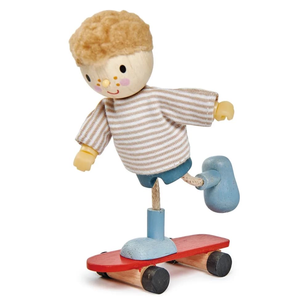 Figurine din lemn - Edward si skateboard-ul — miniatură