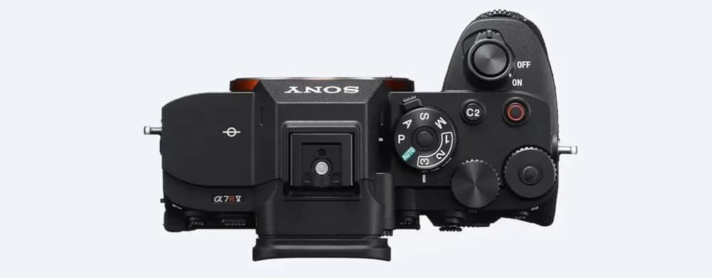 APARAT FOTO SONY Α7R V CU SENZOR DE IMAGINE FULL FRAME — miniatură