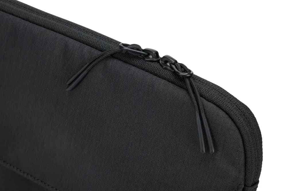 Husa laptop Thule Lithos MacBook Pro 16", Black TLS116 3205460 — miniatură