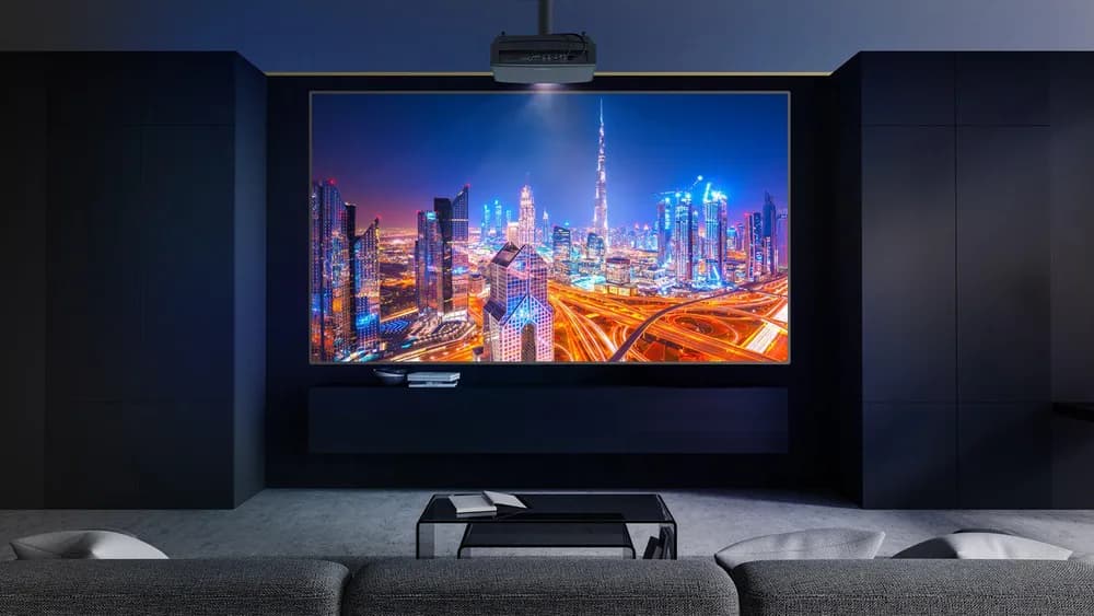 Videoproiector Optoma UHZ68LV, 4 K UHD 3840*2160, 5.000 lumeni, 3.200.000:1, 16:9/ 4:3, dimensiune maxima imagine 301'', laser 30.000 ore, distanta maxima de proiectie 10m, zoom 1.6x, 3* HDMI, 1 x USB-A power 1.5A, 2 x USB-A power 0.9A, 1 x 3D sync, 1 x Audio 3.5mm, 1 x S/PDIF, RJ45, 1 x RS232, 2 x — miniatură