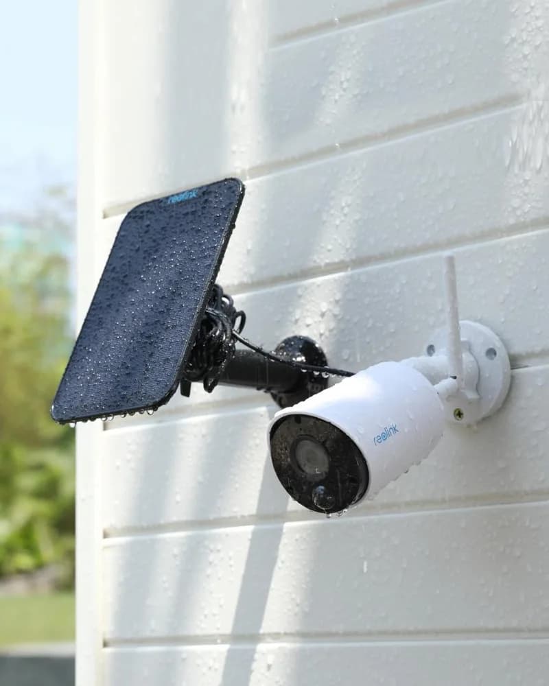Camera de supraveghere Reolink Argus Eco cu panou solar; B320 Senzor: 1/2.7" CMOS Rezolutie video: 3 Megapixeli (2304 x 1296 pixeli) Cadre/secunda: 15 FPS Lentila fixa: 4mm Distanta iluminator IR: 10 m Numar LED-uri IR: 6 Compresie video: H.264 Detectia miscarii Standard Wireless: IEEE 802.11a/b/g/n