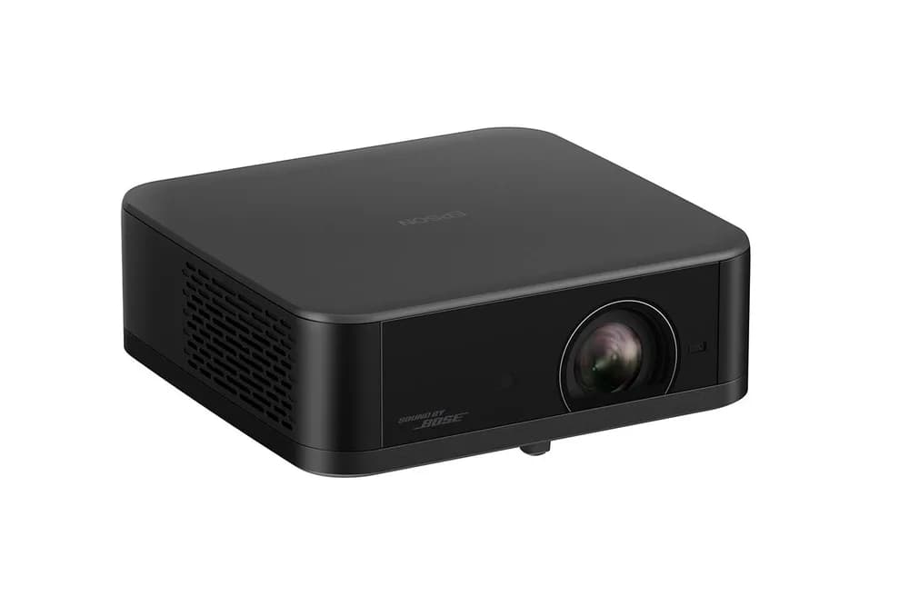 PROIECTOR EPSON EF-62B METALLIC BLACK, 700 Lumeni, Rezolutie: 4K PRO- UHD, Aspect ratio: 16:9, Contrast: 5.000.000:1, Refresh rate: 192 Hz - 240 Hz, Suport HDR, Dimensiuni ecran proiectie: 30'-150", Distanta proiectie:0.8-4m, Interfata: USB 2.0-A, USB 2.0 Tip B (numai pentru service), Jack plug out — miniatură
