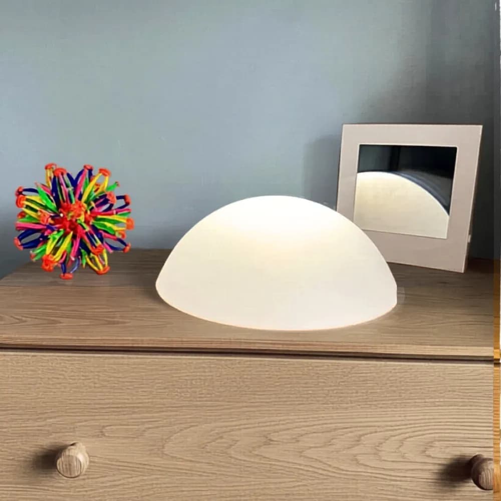 Pietricică plată luminoasă cu schimbare de culoare (piatră de pas) — miniatură