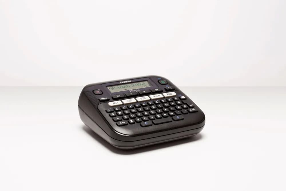 Imprimanta Direct Termic BROTHER 180dpi PT-D210VP, Viteza de tiparire: 20mm/s, Latime maxima de imprimare: 12mm|Conectivitate: NU, Imprimare Cod de bare: NU 3.5 RON, "PTD210VPYJ1" — miniatură