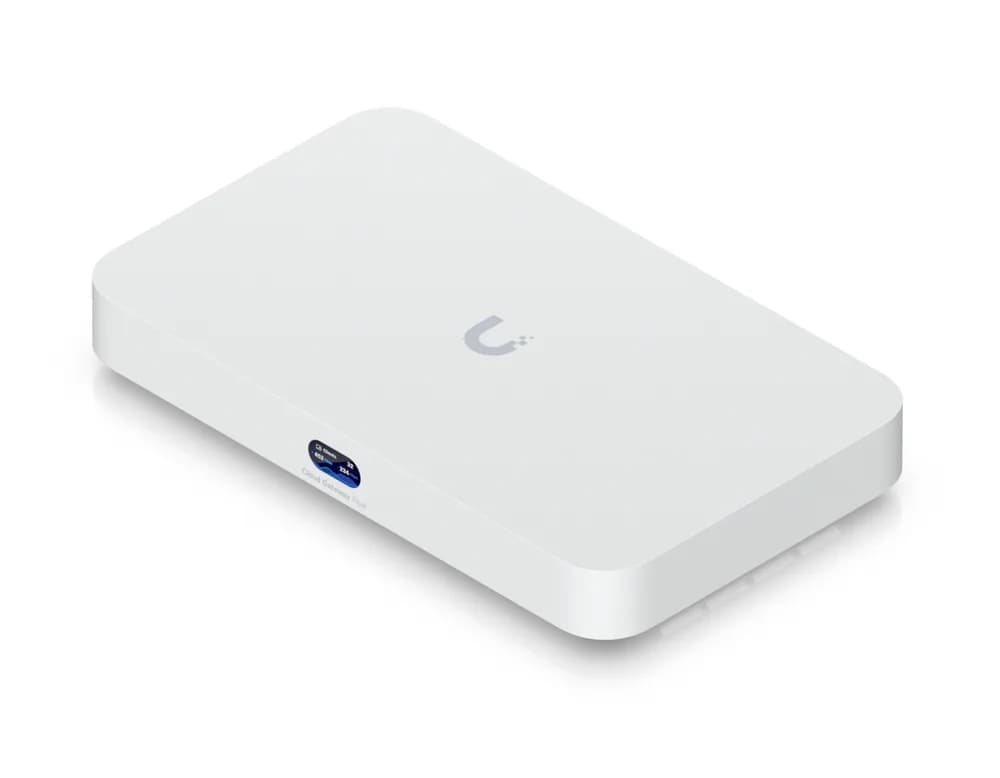 Ubiquiti UniFi UCG-Fiber-EU Desktop 10G Cloud Gateway with integrated PoE switch, Includes full UniFi application, 5 Gbps routing with IDS/IPS, 10G SFP+ and (1) 10 GbE RJ45 WAN port, 10G SFP+ LAN port "UCG-FIBER-EU" — miniatură
