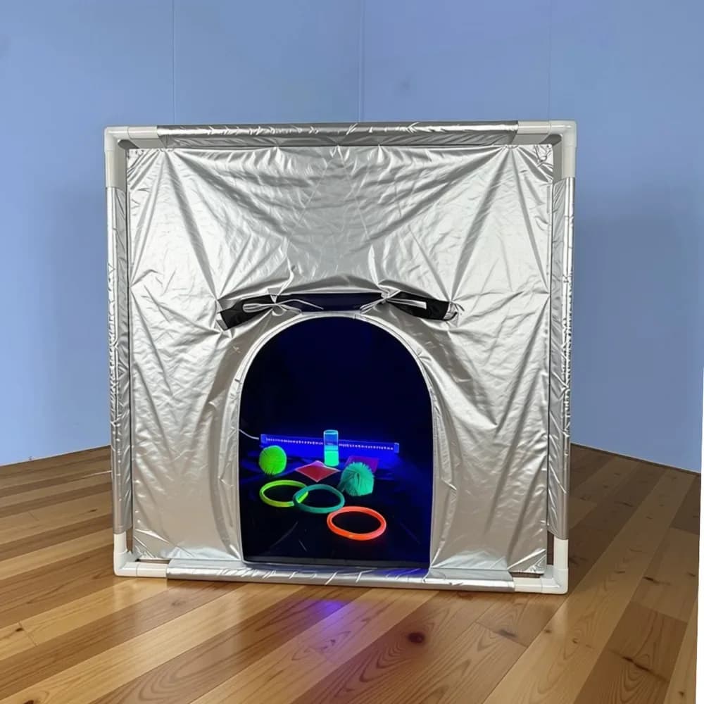 Cort-bârlog întunecat 1m x 1m — miniatură