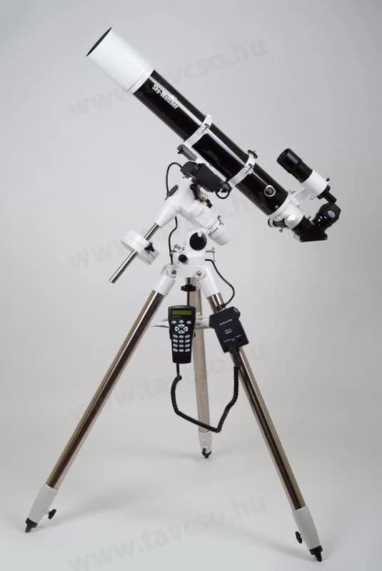 Refractor SkyWatcher Evostar-102 102/1000 pe montură NEQ3-pro GoTo