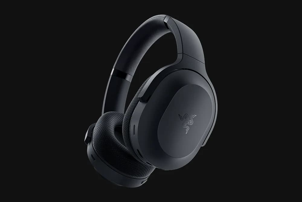 Casti Razer Barracuda Wireless, frecventa raspuns 20 Hz – 20 kHz, sensibilitate 96dB, izolare fonica pasiva, conectivitate USB-C Wireless (2.4GHz); Bluetooth 5.2; 3.5mm Analog, frecventa raspuns microfon 100 Hz - 10 kHz, autonomie pana la 40 ore, negru
