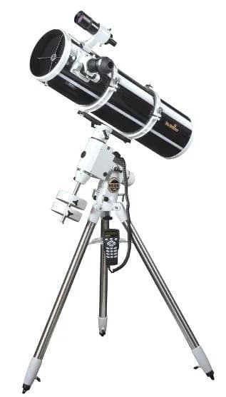 Tub Newton SkyWatcher Explorer-200PDS 200/1000 cu focalizator Crayford cu două viteze (1:10), pe montură HEQ5 pro GoTo