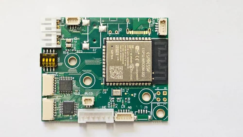 Electronică de control al motorului pentru Star Adventurer GTi