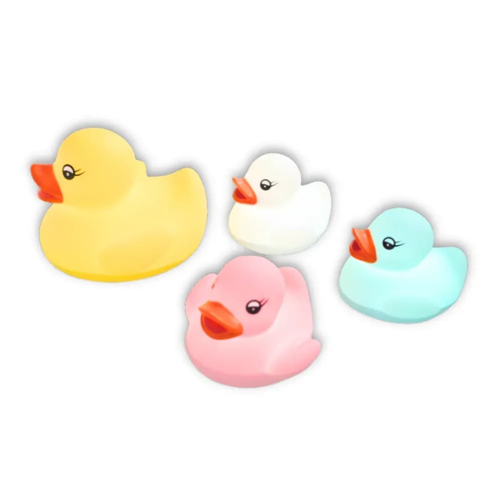 Familie de rățuște luminoase – set de 4