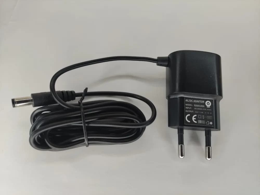 Alimentator de 5 V pentru microscoape