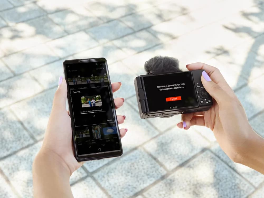 SONY Compact dedicata pentru vlogging ZV-1F 20.1MP, 7.6mm, F2 ISO 125-12.800, 1/32.000s, 4K @30fps, SD/SDXD/SDHC/x1 Micro-HDMI/x1 USB-C, Rafala 3.5-16cps, WiFi/Bluetooth, Senzor CMOS Exmor RS 1" — miniatură