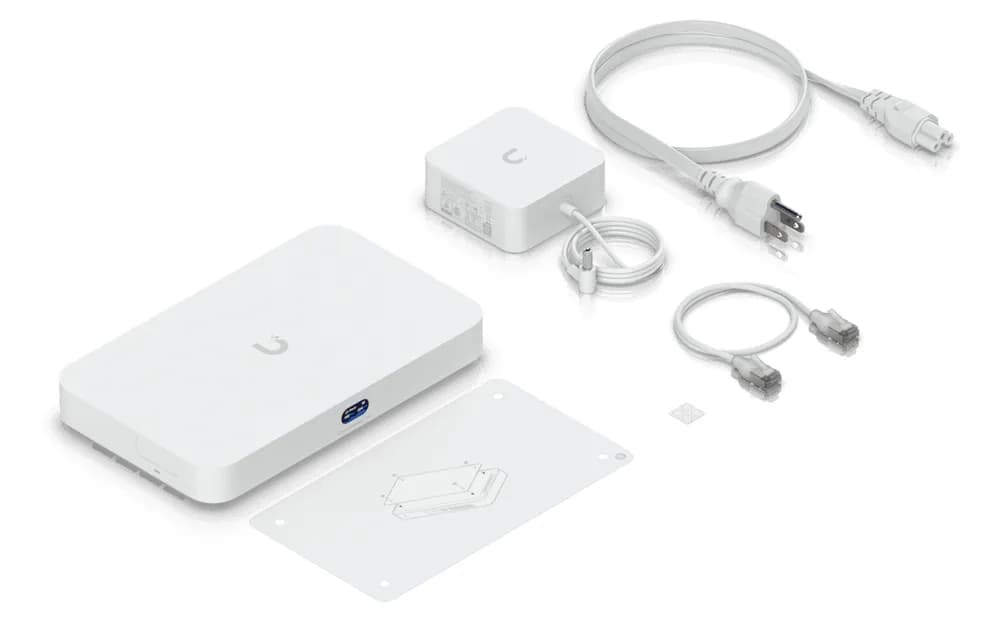 Ubiquiti UniFi UCG-Fiber-EU Desktop 10G Cloud Gateway with integrated PoE switch, Includes full UniFi application, 5 Gbps routing with IDS/IPS, 10G SFP+ and (1) 10 GbE RJ45 WAN port, 10G SFP+ LAN port "UCG-FIBER-EU" — miniatură