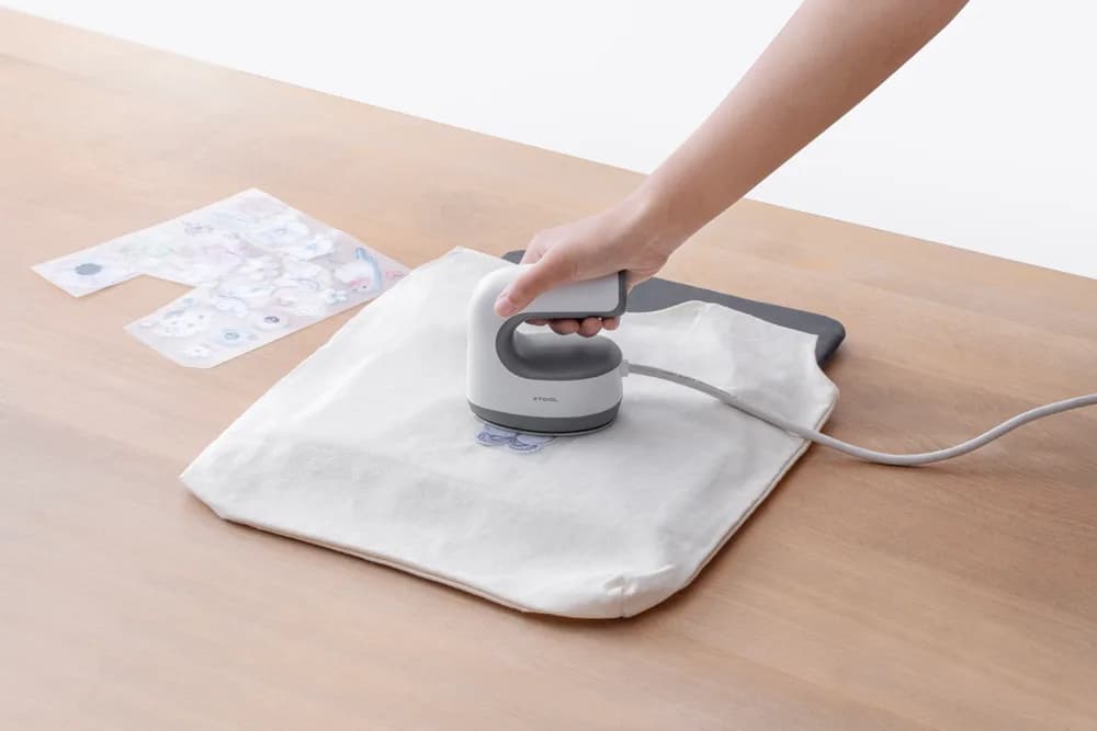 Accesoriu gravator laser xTool Mini Heat Press — miniatură