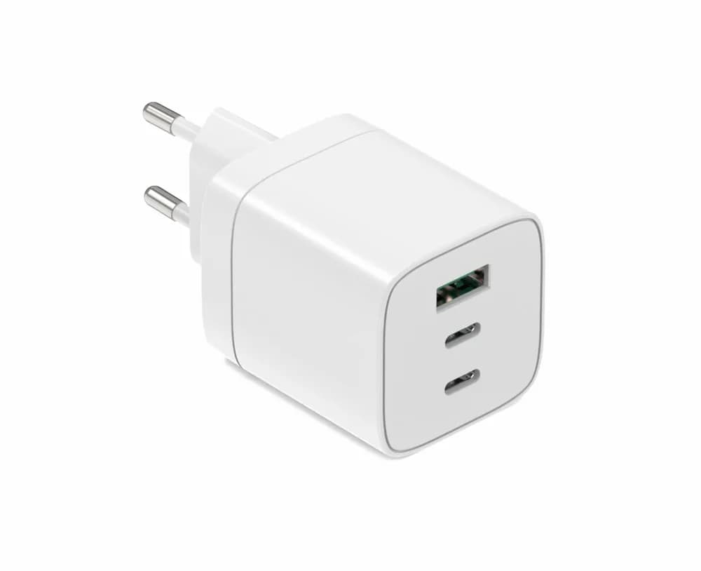 INCARCATOR SERIOUX 65W 2xUSB-C & USB-A de perete, Ieșire USB-C: C1 și C2: 5V/3A, 9V/3A, 12V/3A, 15V/3A, 20V/3,25A (65W) PPS: 5-11V/5A, (55W), A1: 5V/4,5A, 9V/3A, 12V/2,5A, 20V/1,5A(30W) C1+C2: 45W+20W (max. 65W), C1+A1: 45W+18W (max. 63W ) C2+A1: 7,5W+7,5W (max. 15W), C1+C2+A1: 45W+7,5W+7,5Wmax. 60W — miniatură