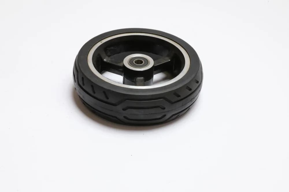 ROATA SPATE TROTINETA SCANDAL CARBON — miniatură