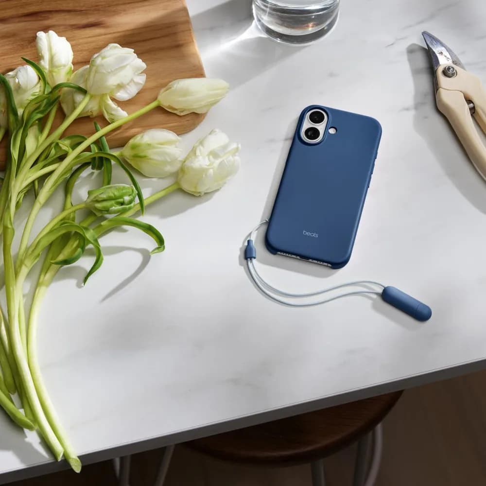 Beats iPhone 17 Kickstand Case with MagSafe and Camera Control - Bedrock Blue — miniatură