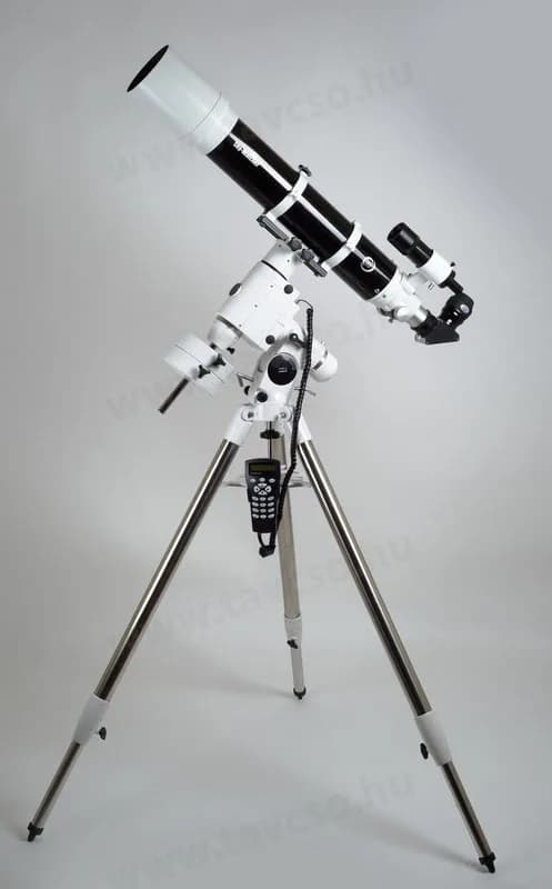 Telescop SkyWatcher Evostar-120ED DS-PRO 120/900 pe montură HEQ5-PRO GoTo