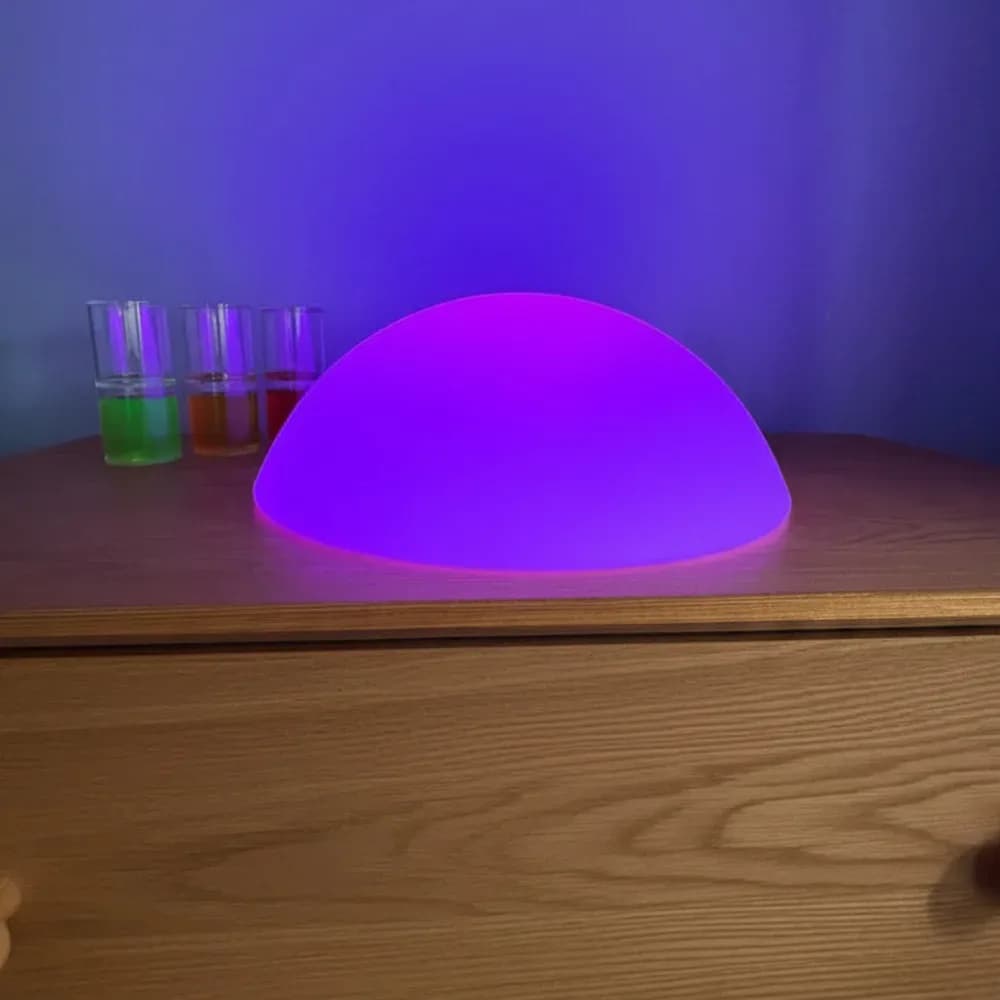 Pietricică plată luminoasă cu schimbare de culoare (piatră de pas) — miniatură