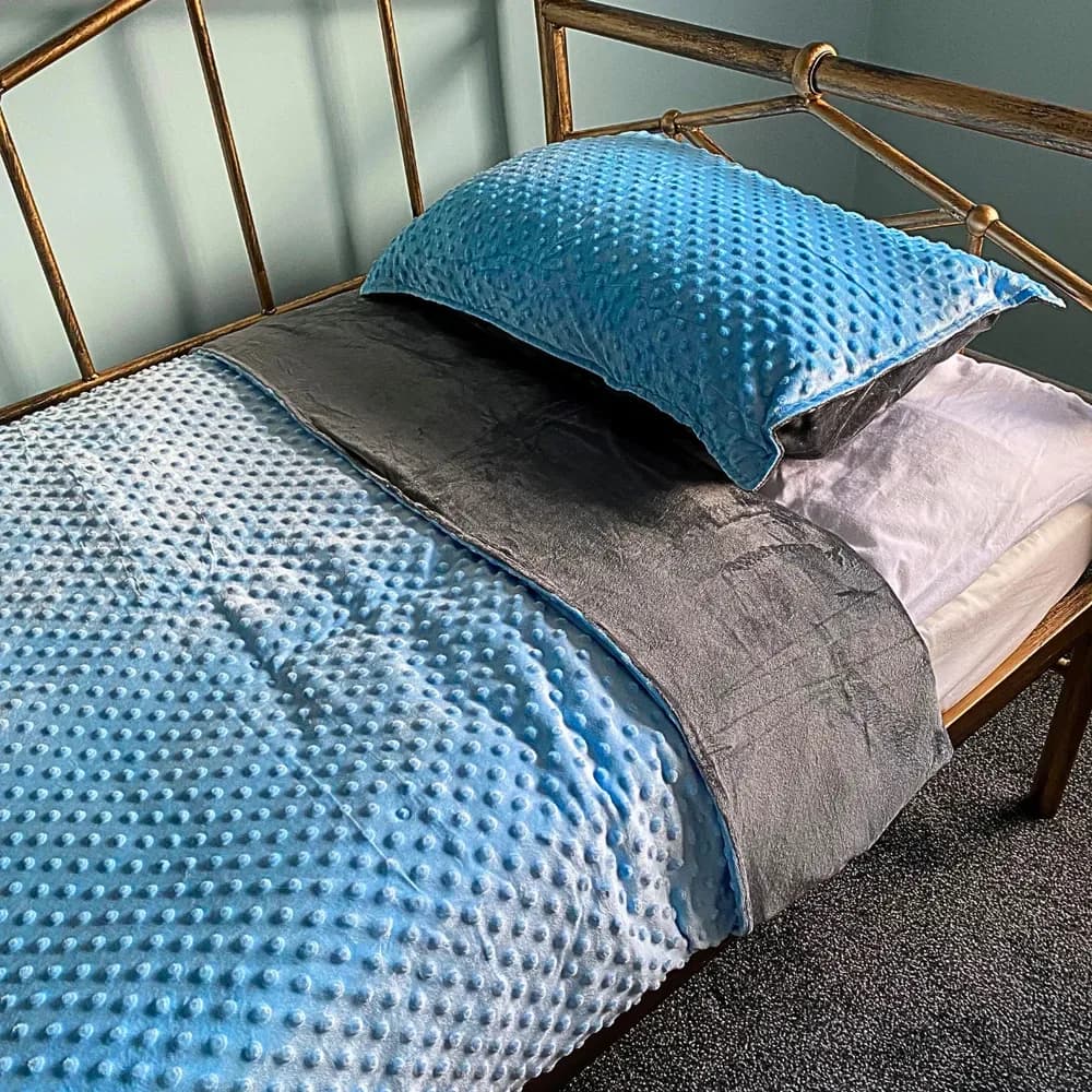 Patura cu greutati mare 5kg (150 x 200cm) Albastru/Gri cu fata de perna — miniatură