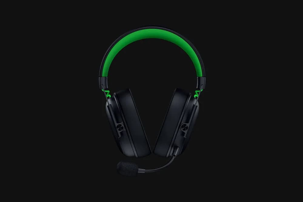 Casti wireless Razer Blackshark V3 X Hyperspeed for Xbox, micrfon uni- directional, izolare fonică activă, sistem sunet 7.1, frecventa 20 - 28000, autonomie 70 ore, negru — miniatură