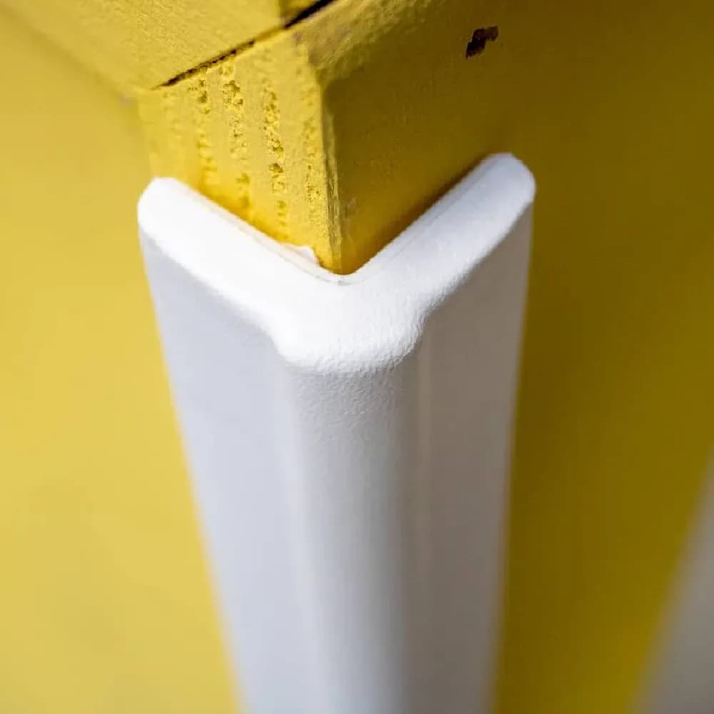 Protecție de colț PLUS albă – 100 cm — miniatură