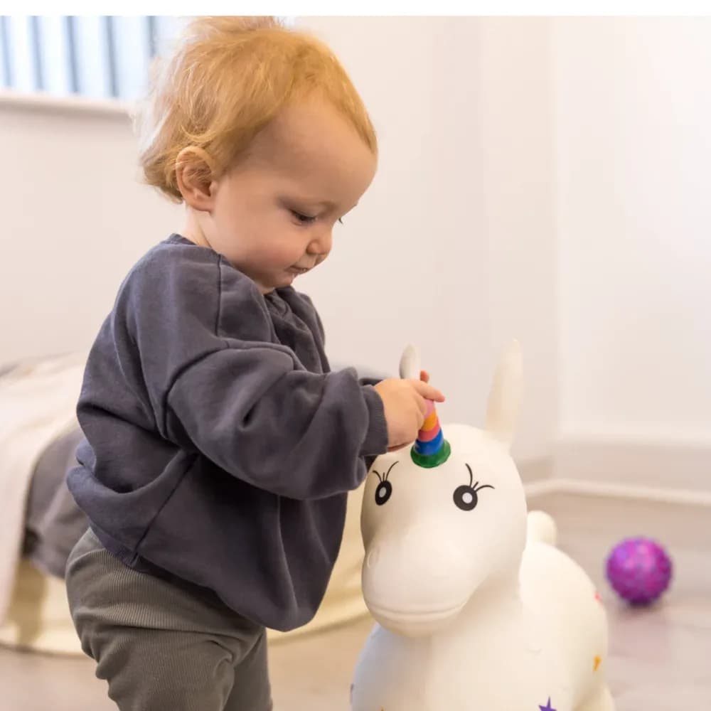 Jucărie gonflabilă săltăreață de călărit Unicornul Alb HappyHopperz — miniatură