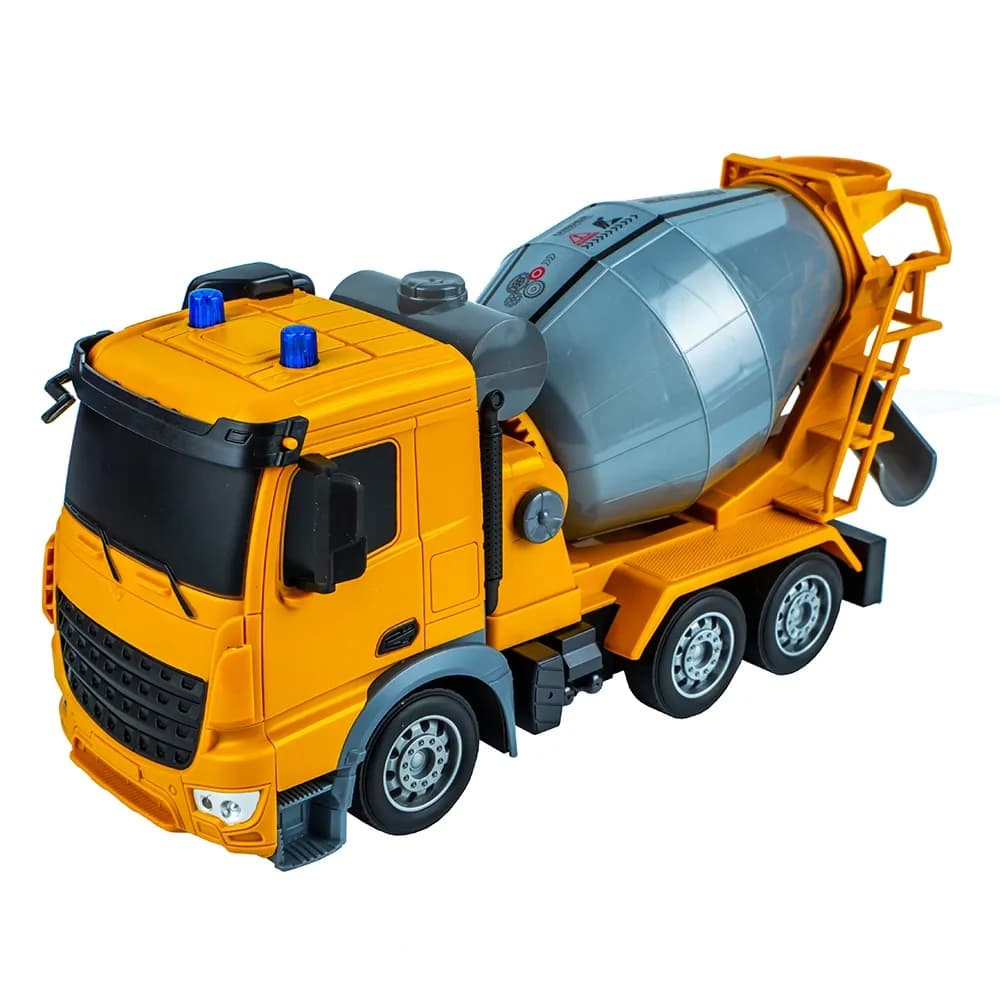 Camion-betoniera cu RC — miniatură