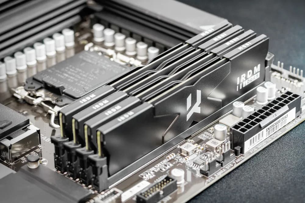 GOODRAM 2x16GB KIT 6000MHz CL30 SR DIMM "IR-6000D564L30S/32GDC" — miniatură
