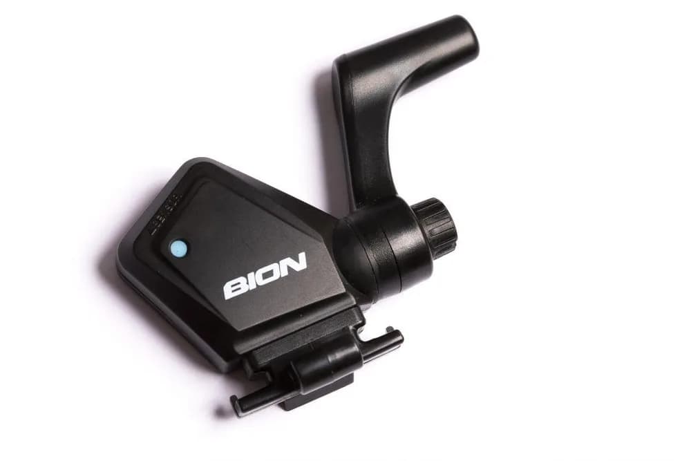 Senzor smart Bion de viteza si cadenta, tehnologie 2.4G, ANT+ si BLE 4.0, Dual, pozitionare universala, instalare usoara, design compact, compatibil cu majoritatea aplicatiilor, smartphone, ceasuri si ciclocomputere, baterie CR2032. Contine: senzor, cauciu — miniatură