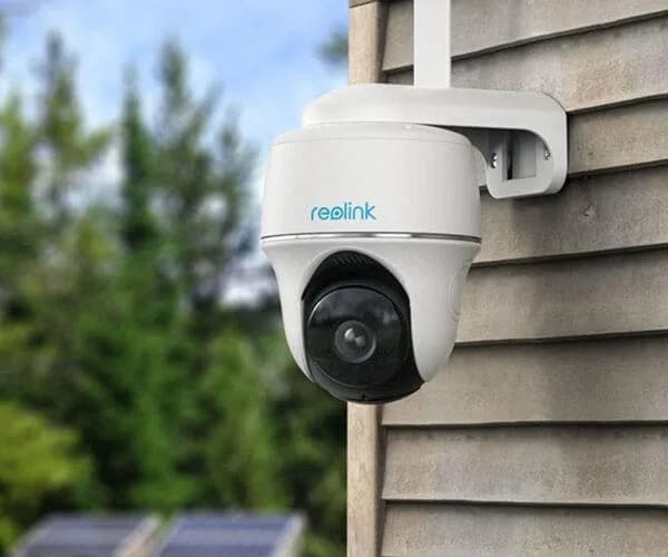 Camera de supraveghere Reolink Go PT Plus; GO SERIES G430 Senzor: 1/3"CMOS Rezolutie video: 5 Megapixeli (2880 x 1620 pixeli) Cadre/secunda: 15 FPS Lentila fixa: 4mm Unghi de vizualizare: orizontal: 90°vertical: 47° Distanta iluminator IR: 10 m Numar LED-uri IR: 2 Microfon si difuzor incorporat