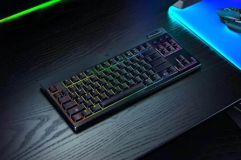 Tastatura Mecanica Gaming Razer BlackWidow V4 Low-Profile Tenkeyless HyperSpeed, RGB, Wireless, Negru